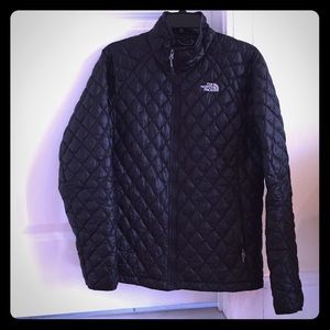Chic Black North Face Coat